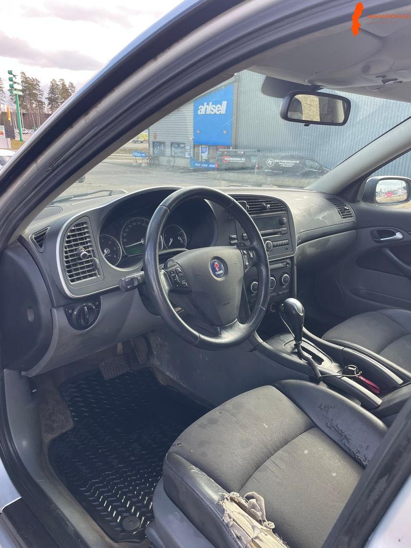 saab-9-3-19-tid-automat-nybesiktigad