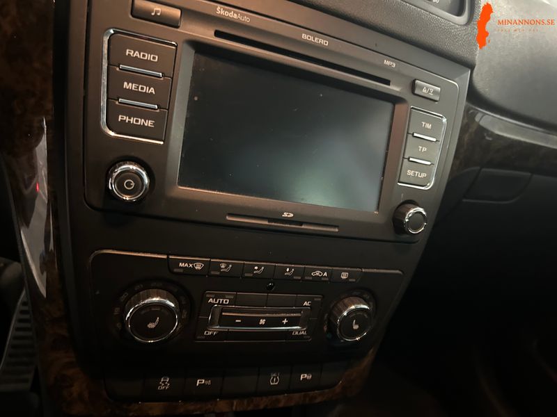 skoda-yeti-12-tsi-manuellnybesiktad-o-skattad