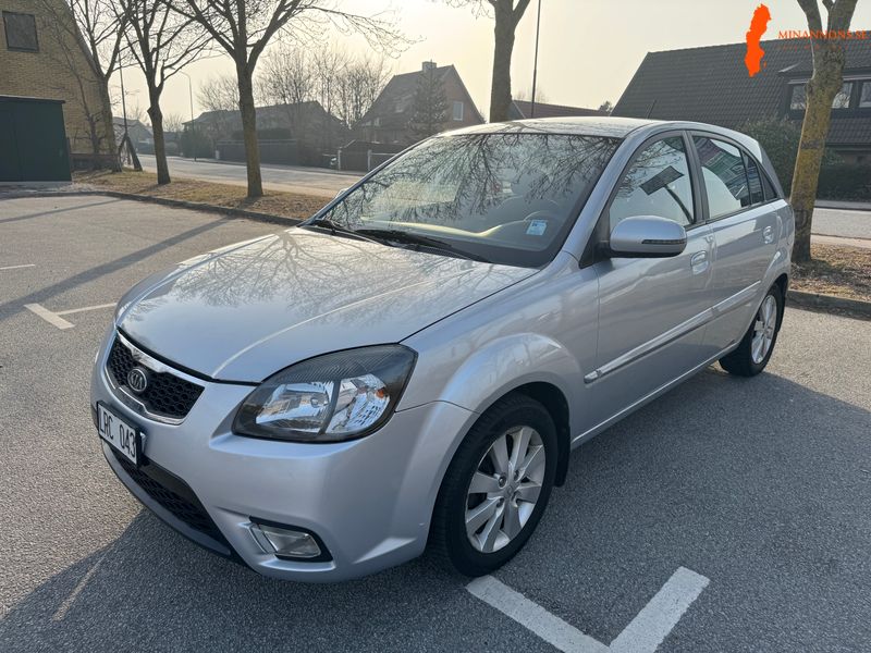 kia-rio-14-sport-nybesiktad