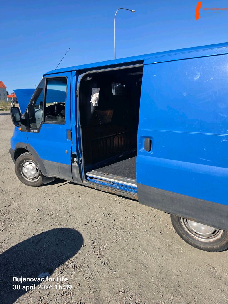 ford-transit-salja-eller-byta-till-store-skapbil