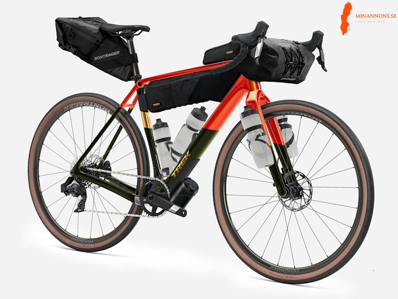 trek-cykel-i-nyskick-aldrig-anvand-med-tillbehor-tillganglig-omgaende