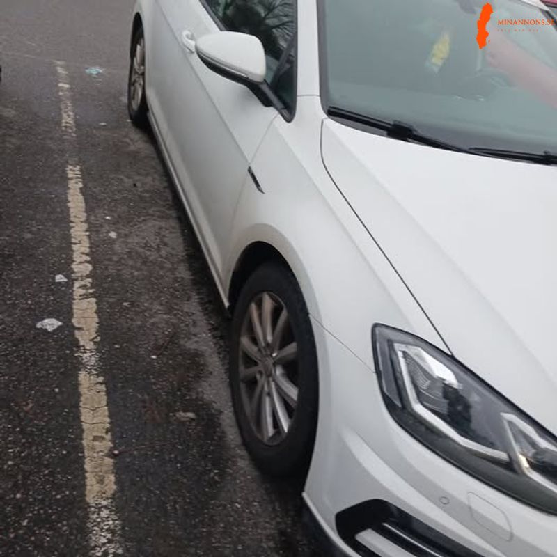 Volkswagen GOLF 1.5 TSI ACT PF FWD