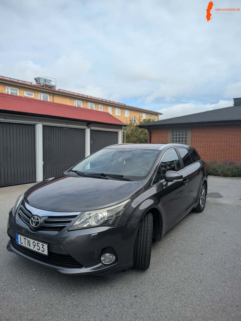 toyota-toyota-avensis-20-d-4d