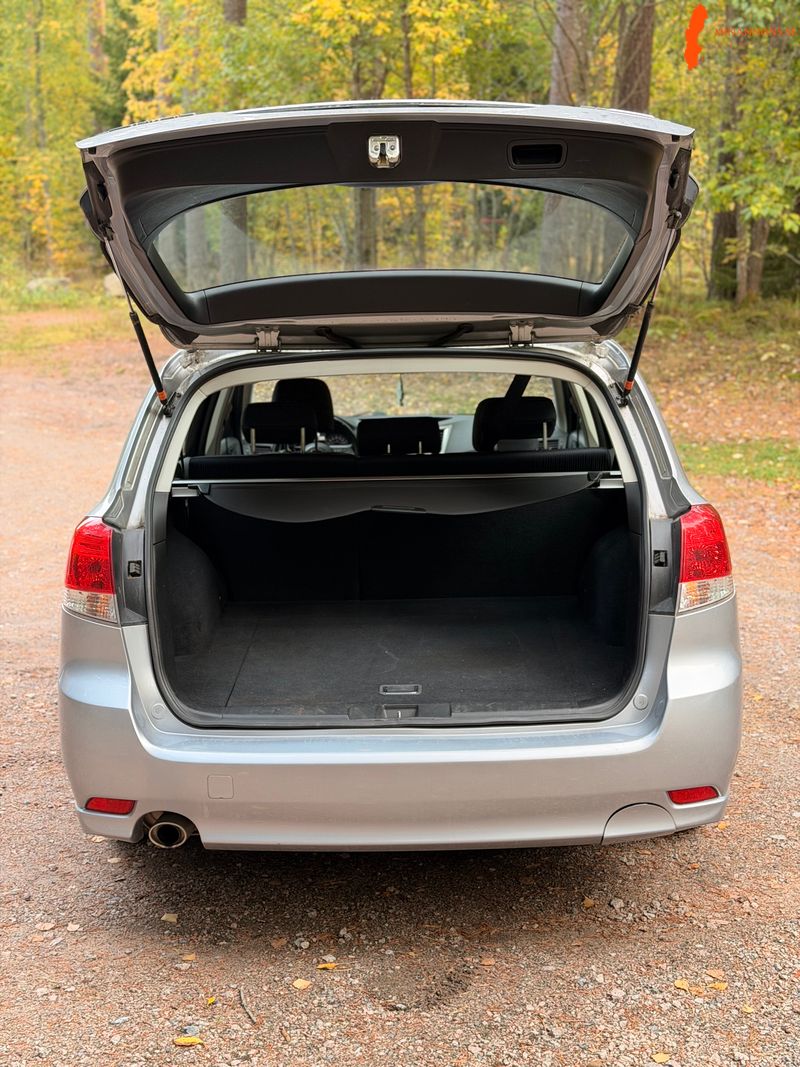 subaru-legacy-20-d-awd