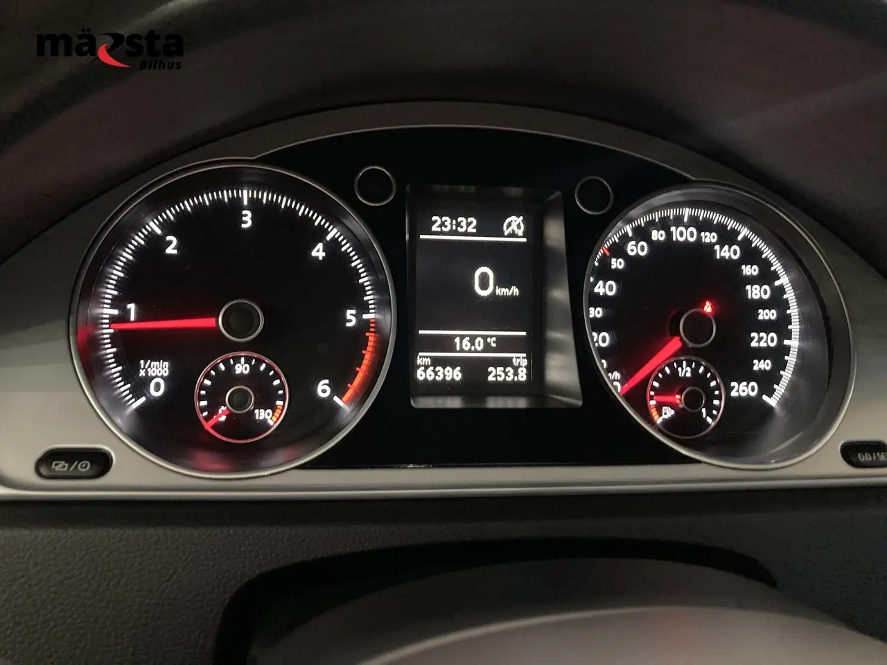 volkswagen-passat-alltrack-20-tdi-dpf-bmt-4motion-dsg-sekventiell