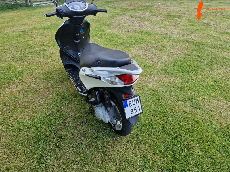 piaggio-fly