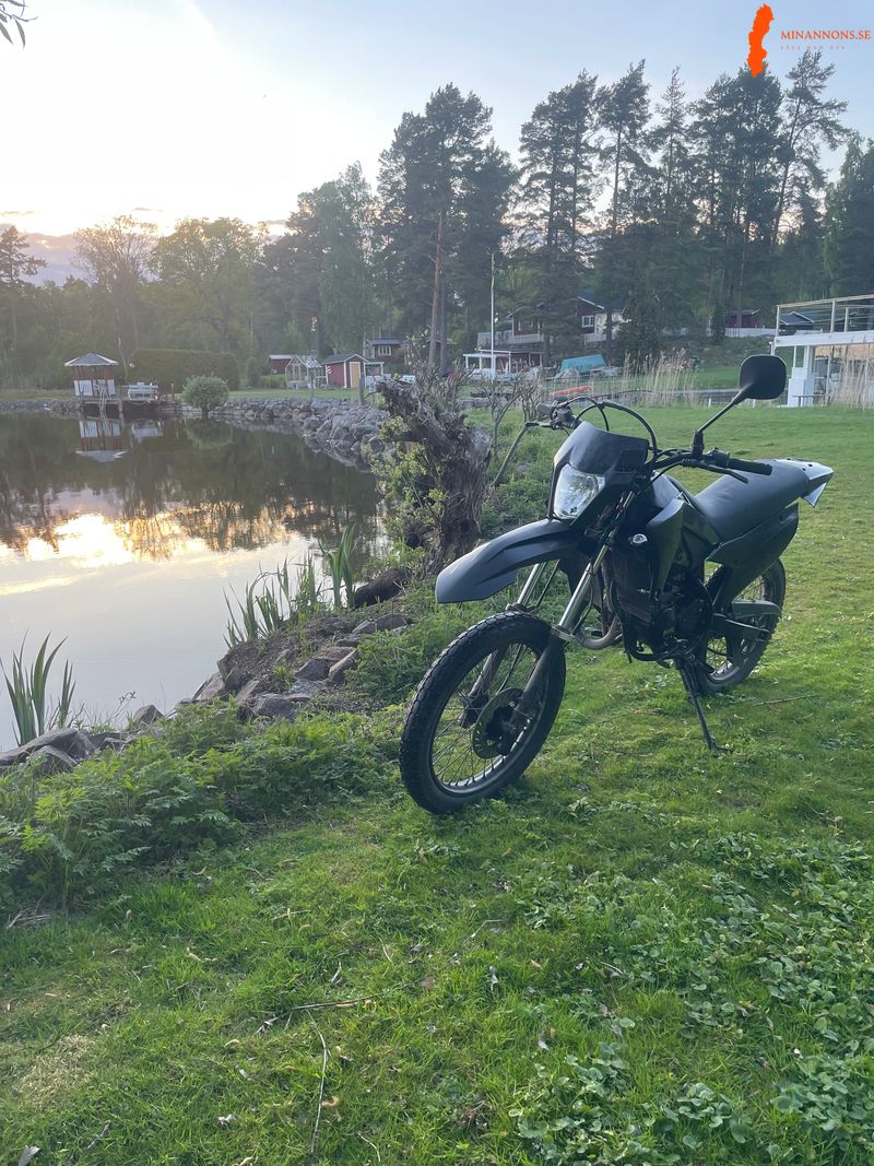 yamaha-dt50r