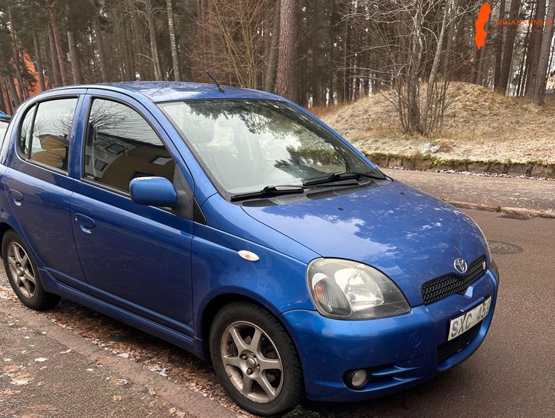 toyota-yaris-ts-15-106hk