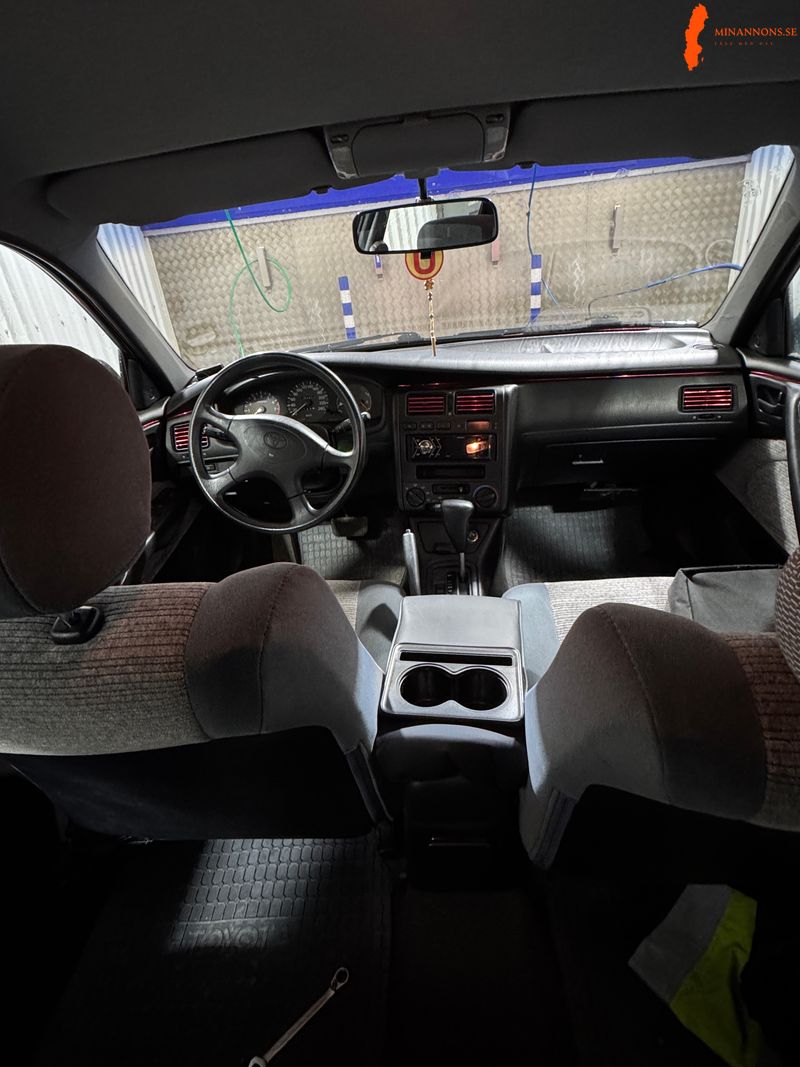 toyota-carina-e-veteran-1992-automat-ingen-ars-skatt