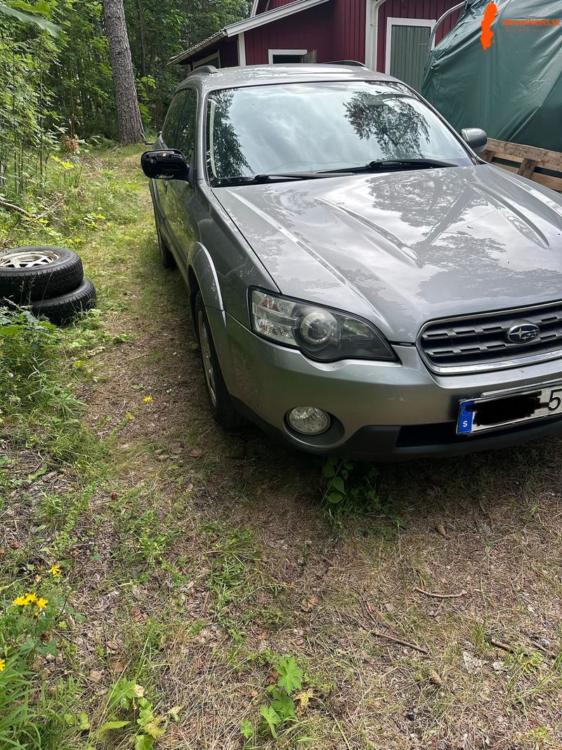 subaru-subaru-legacy-25i-awd