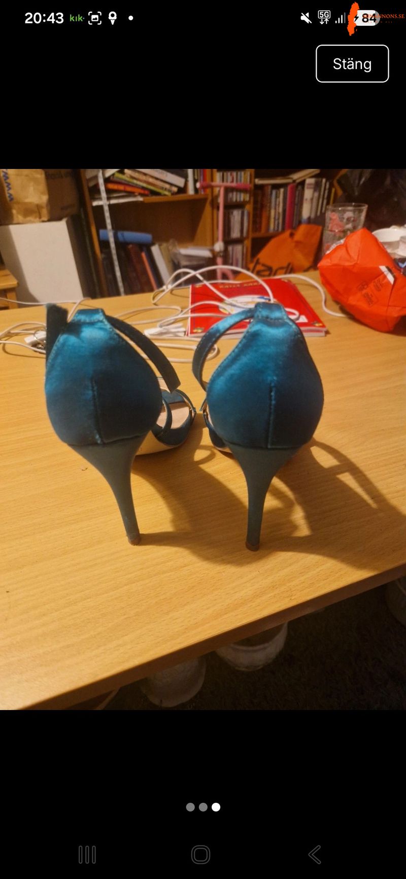 bla-satinpumps-med-smala-remmar-st-38