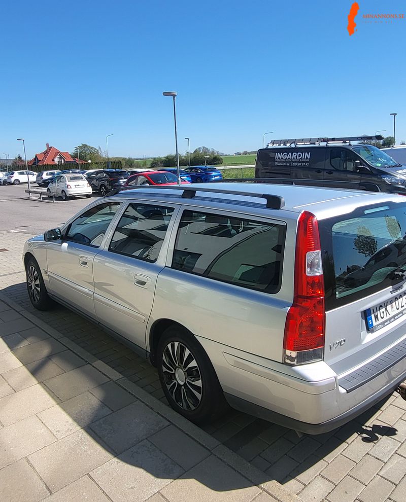 volvo-v70-24-170hk