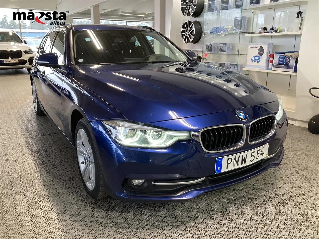 bmw-320d-xdrive-touring-steptronic