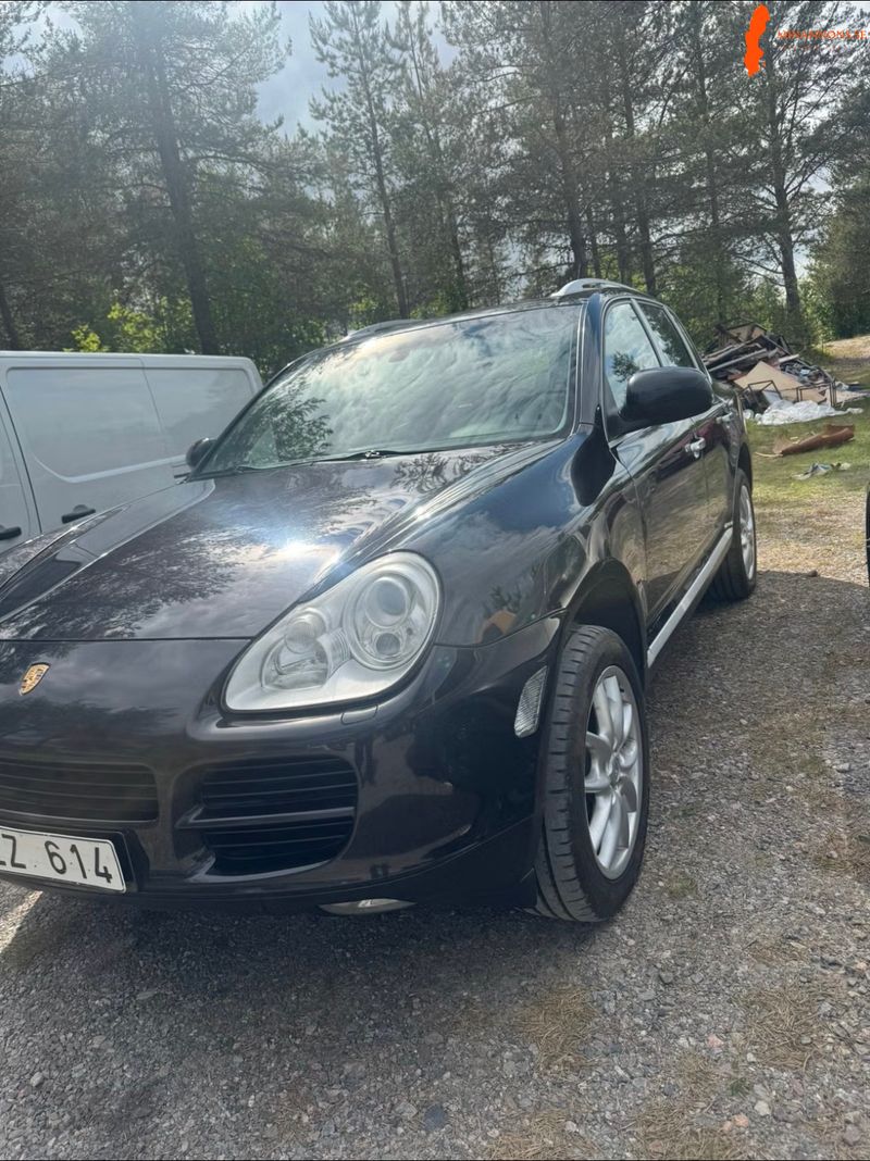 porsche-porsche-cayenne-s-s-45-v8-awd