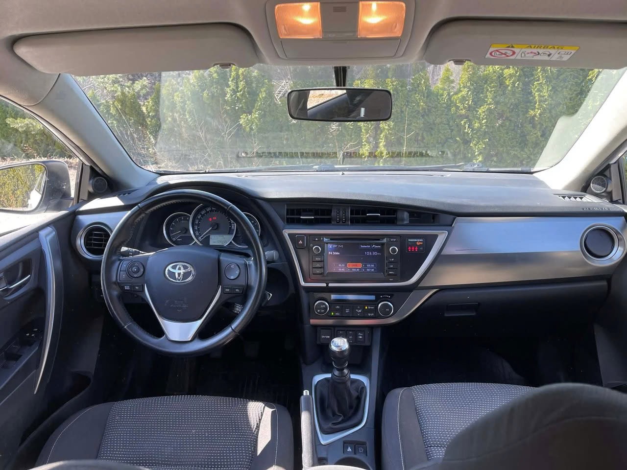 toyota-auris-20-d-4d