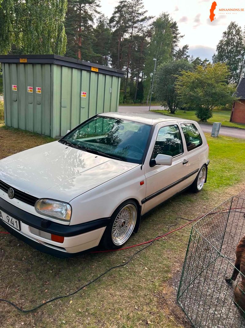 volkswagen-volkswagen-golf-18-i-gl