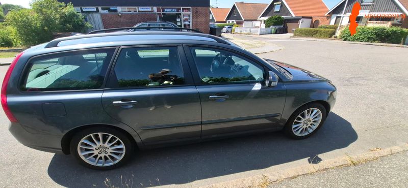 volvo-v50-18-f-fwd-e85