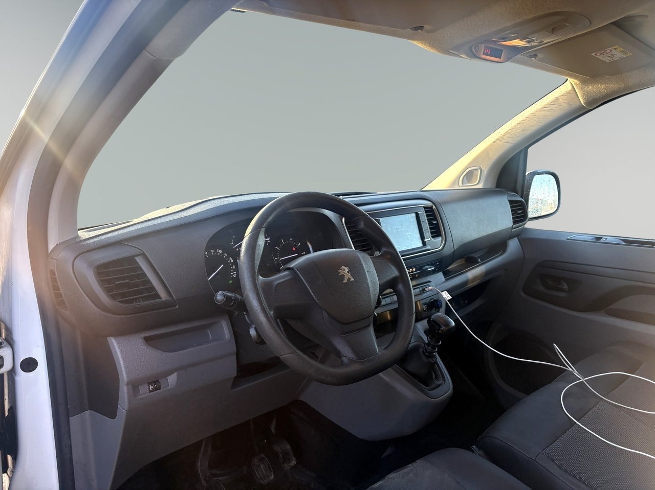 peugeot-expert-panel-van-10t-16-bluehdi-115