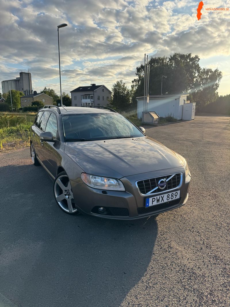 volvo-volvo-b-v70-ii-d5-24-fwd