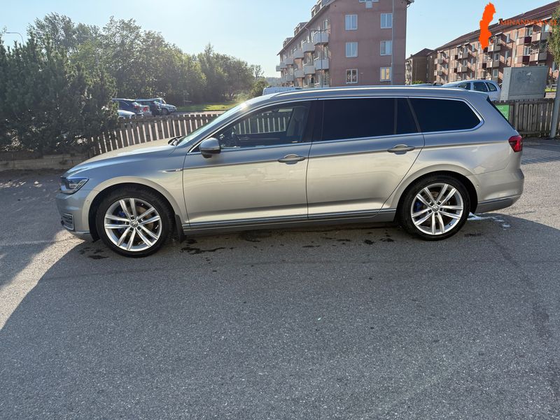 volkswagen-passat-14-tsi-plug-in-hybrid-fwd-gte-phev-b