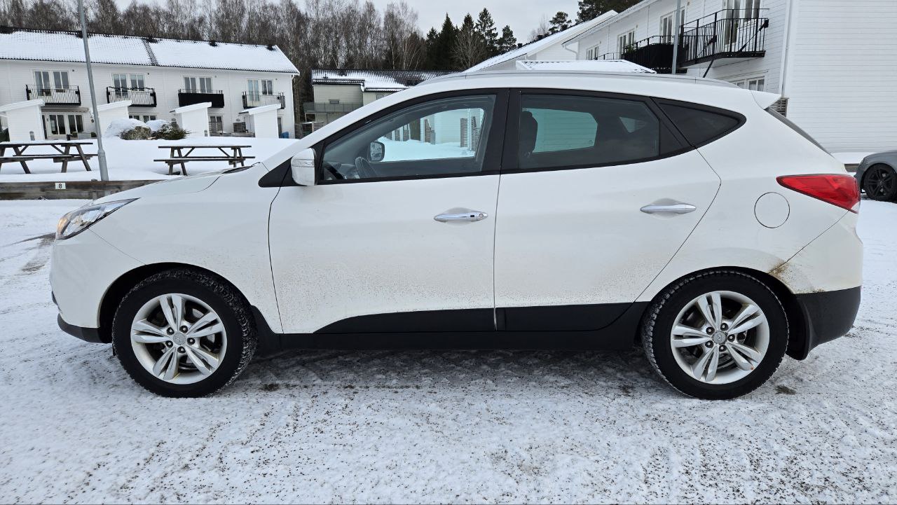 hyundai-ix35-20-crdi-4wd-automatisk-184hk-2012