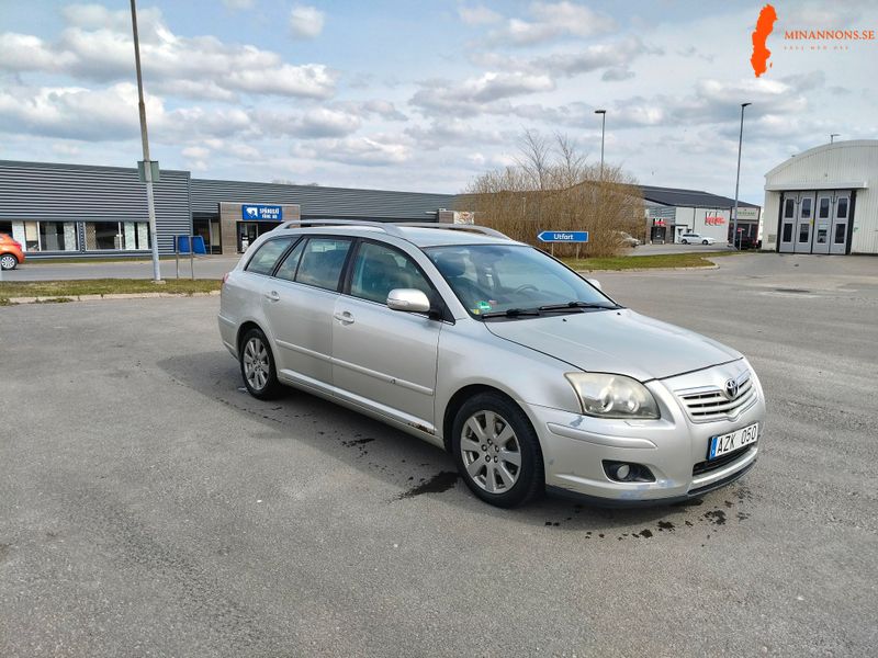 toyota-avensis-2-0d