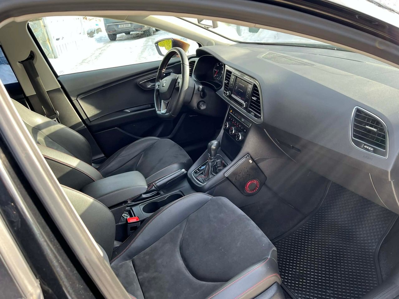 seat-leon-st-20-tdi-dsg-sekventiell