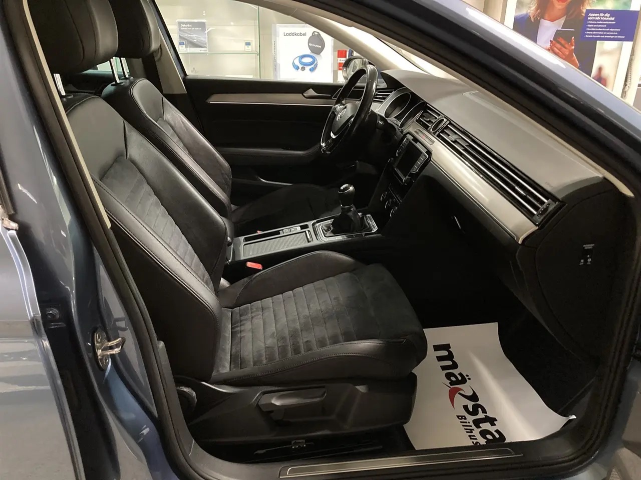 volkswagen-passat-sportscombi-20-tdi-dpf-scr-bmt