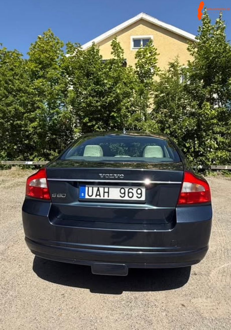 volvo-volvo-a-s80-d5-24-fwd
