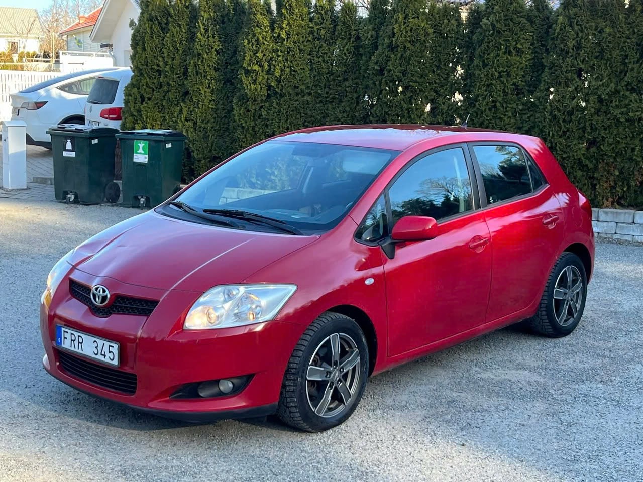 toyota-auris-5-dorrar-16-dual-vvt-i