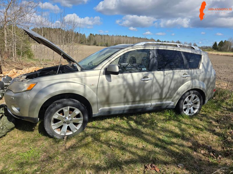 mitsubishi-mitsubishi-outlander-22-di-d-4wd