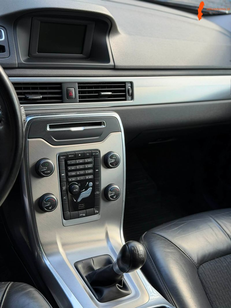 volvo-v70-ii-16d-drive-fwd