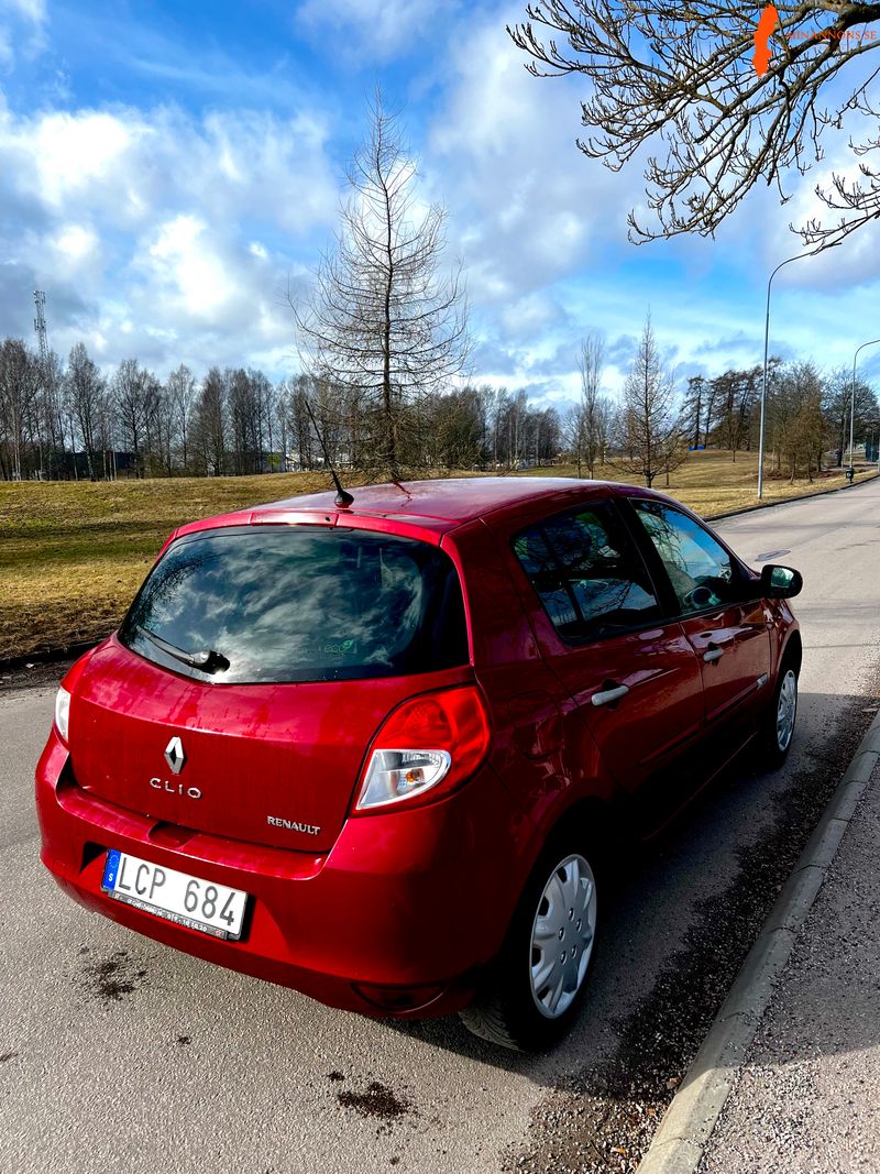 renault-clio-12-2011-ny-besiktad