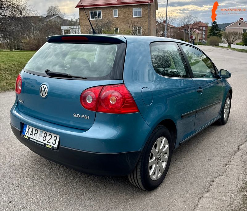 volkswagen-golf-v-20-fsi-150hk