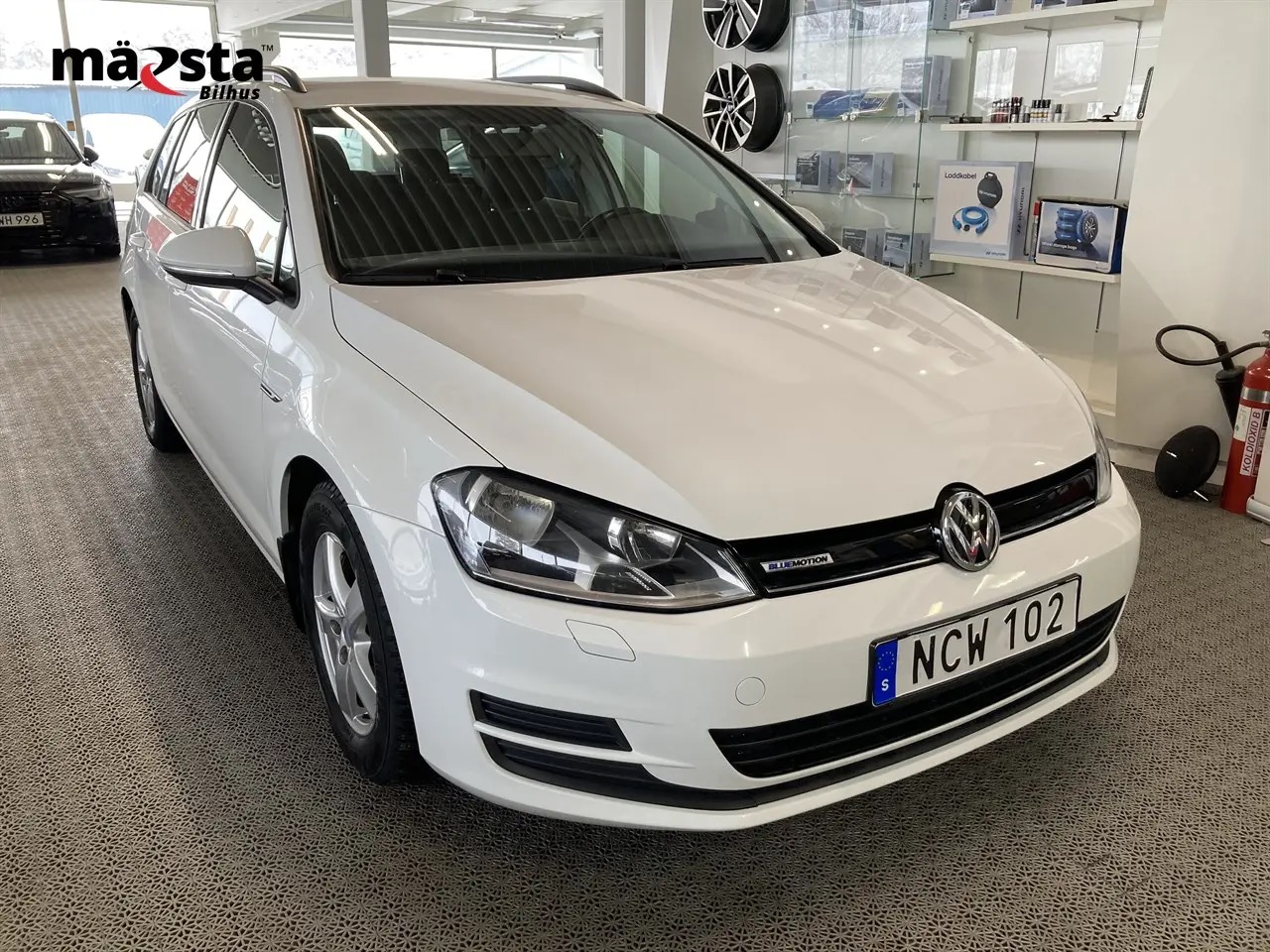 volkswagen-golf-sportscombi-16-tdi-dpf-bluemotion-manuell-110hk-2016