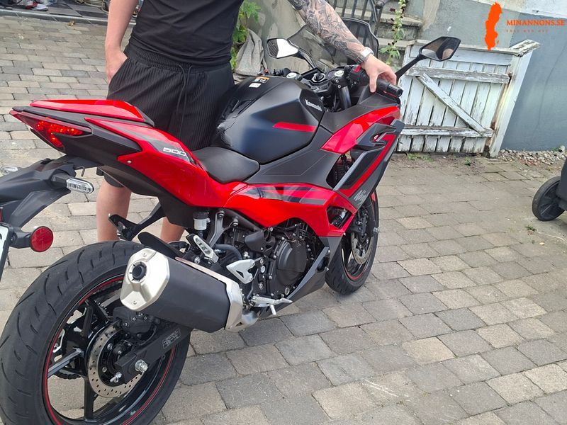 kawasaki-ninja-500se-sport-a2-absolut-nyskick