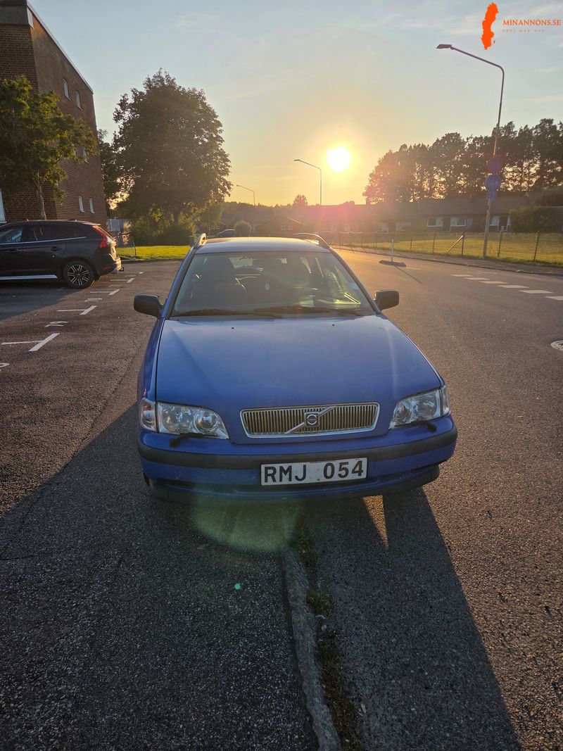 volvo-volvo-v-v40-16-16v-fwd