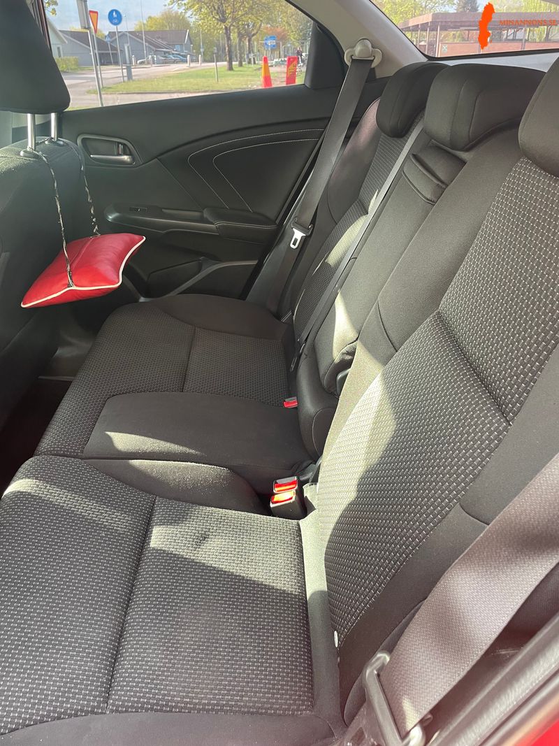 honda-civic-tourer-16-i-dtec-fwd