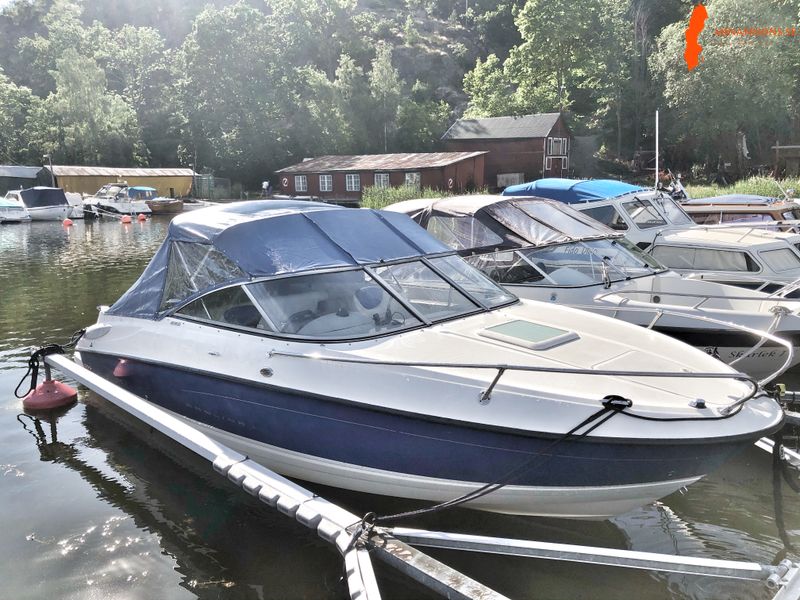 bayliner-652-caddy-07