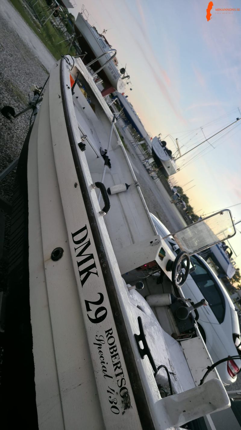 perfekt-fisk-och-utflyktsbat-5m-yamaha-40hk-80-trailer
