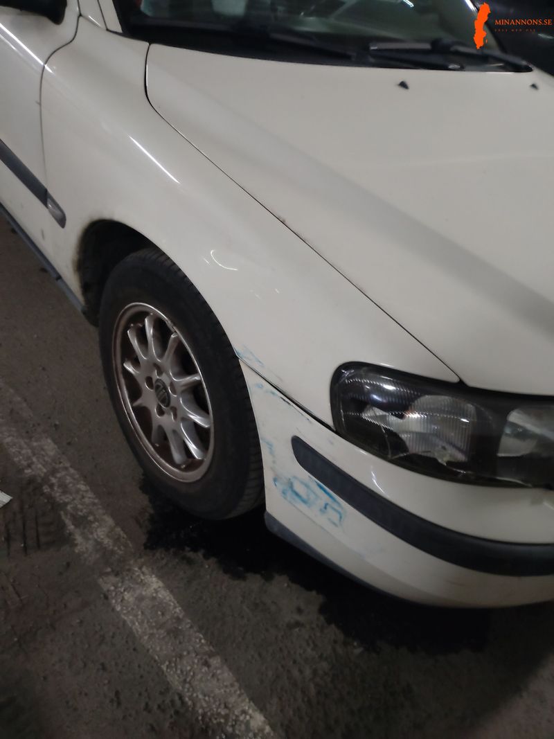 volvo-volvo-s-v70-24-20v-fwd