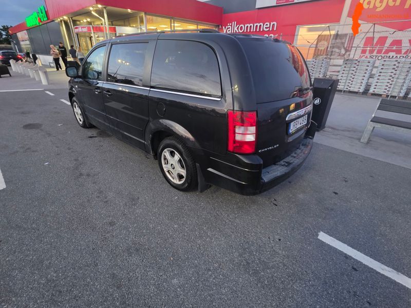 chrysler-chrysler-grand-voyager-38
