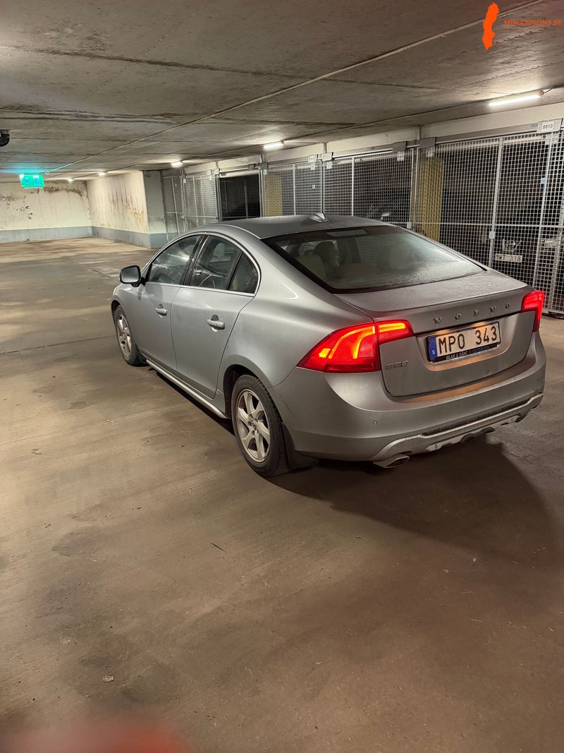 Volvo S60 D5 2.4 FWD
