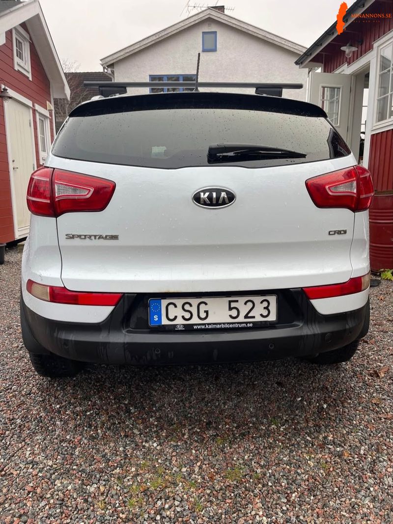 kia-sportage-17-crdi-manuell-115hk-2012
