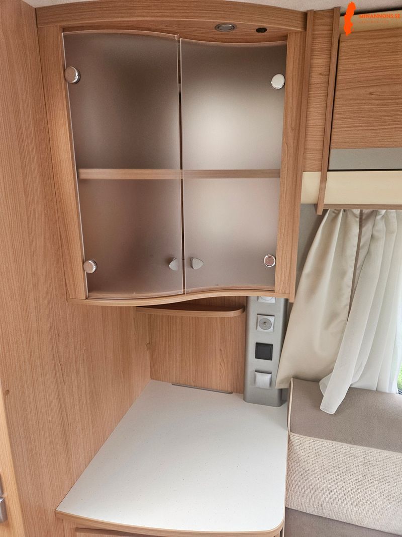 adria-adora-512-ul