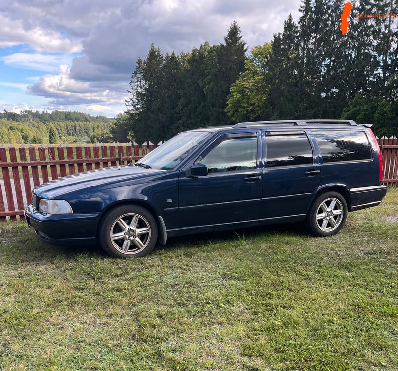 volvo-v70