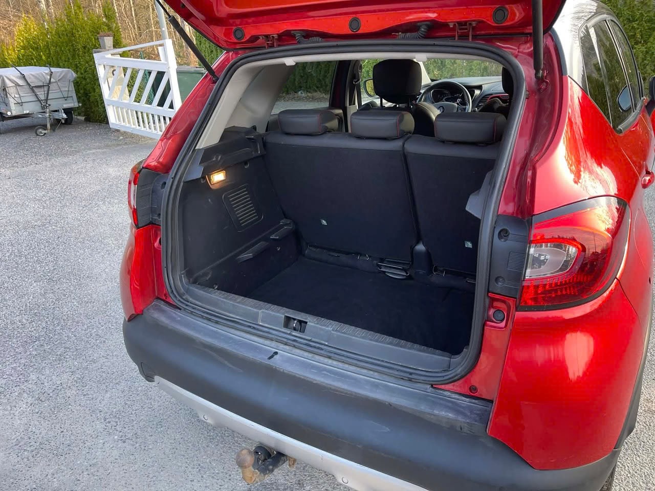 renault-captur-12-tce-edc