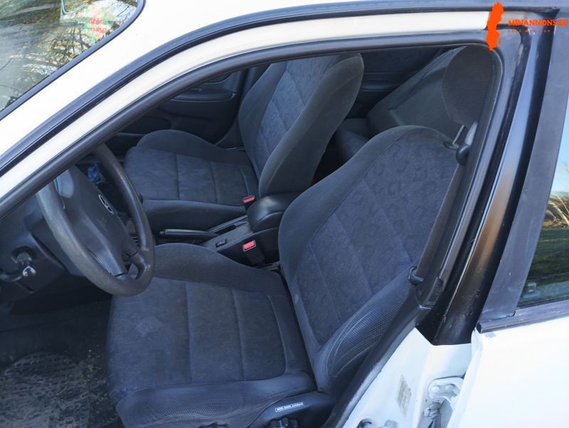 toyota-toyota-corolla-14-16v