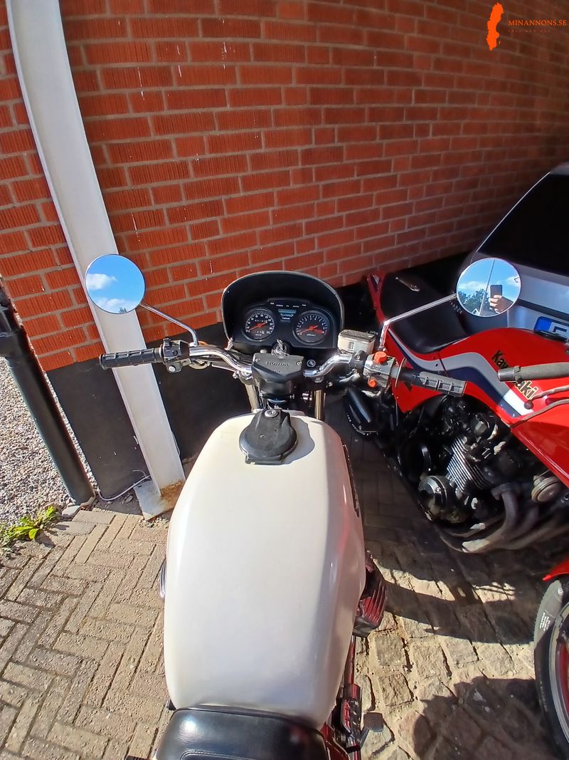 honda-cx500-1982-klassisk-v-twin-med-kardandrift