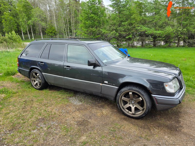 mercedes-benz-e-300-d